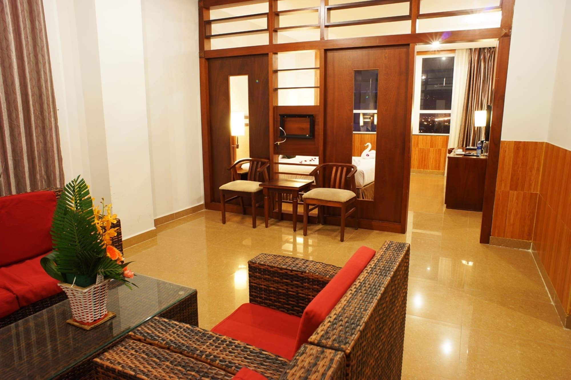 Vian Hotel Đà Nẵng Kültér fotó